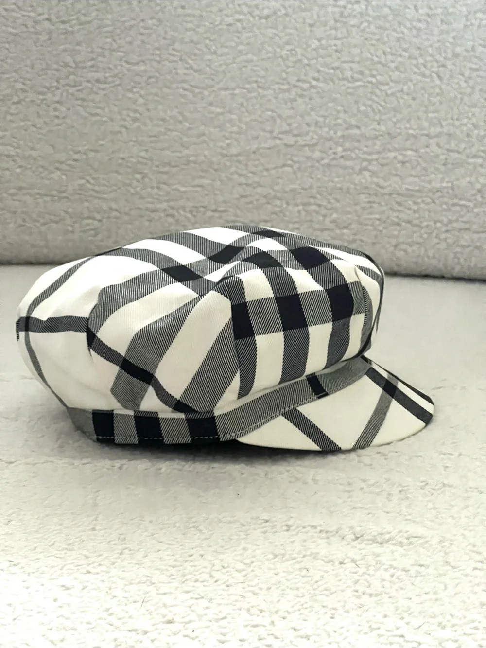 Burberry Black & White Plaid Newsboy Cap